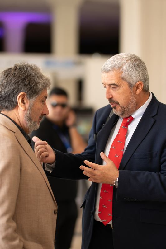 Encuentro en el pasillo
